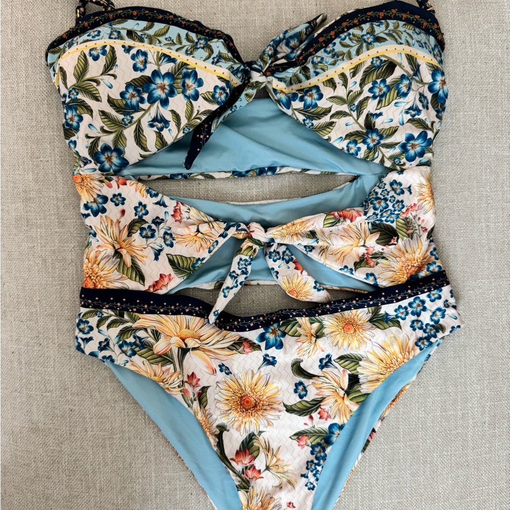 Agua Bendita Blue and Yellow One Piece Swimsuit - L